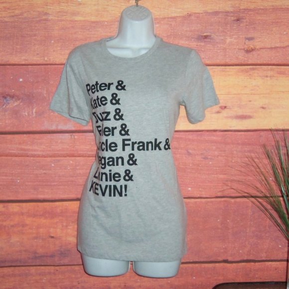 Home Alone Character Names T- Shirt - Large NEW - Picture 2 of 7